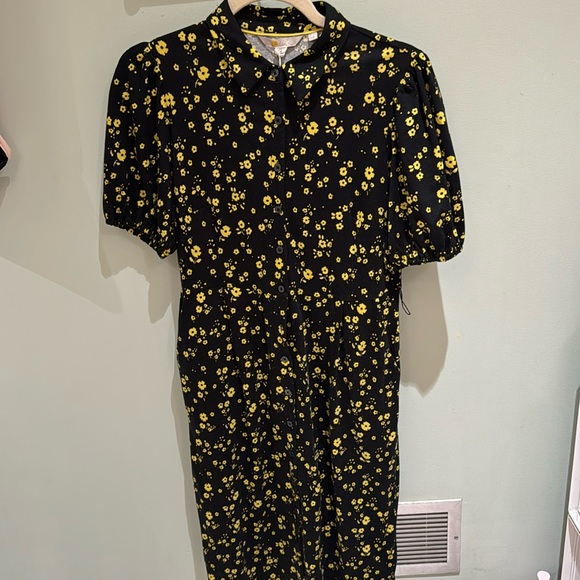 Boden Dresses & Skirts - Boden black and yellow button down floral dress (without belt); has pockets! NWT